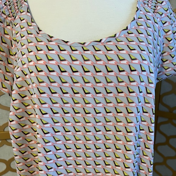 Fun Pattern Maternity Dress - Picture 4 of 11